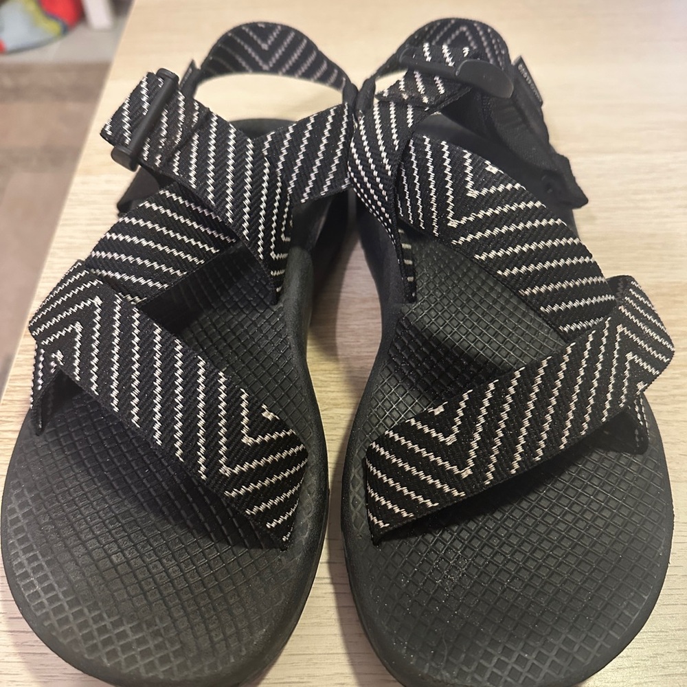 Chaco Black and White Geometric Sandals